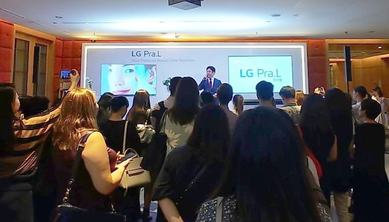 A snapshot of LG Singapore’s media tour for the LG Pra.L