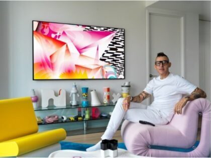 TWO TVS EXQUISITE ENOUGH FOR ONE OF AMERICA’S MOST CELEBRATED DESIGNERS