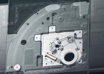 A closer look at the reliable swivel mechanism found inside LG WING