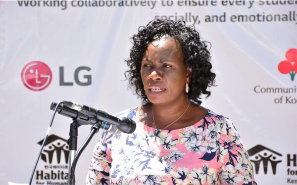 Ruth Odera, Habitat for Humanity Kenya spokesperson, commending the improvements being made to Machakos School for the Deaf with LG's support.