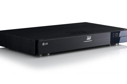 A left-side view of LG’s flagship Full HD 1080p 3D-enabled Network Blu-ray Player model BD690