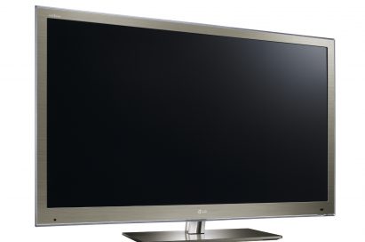 A left-side view of the LG NANO FULL LED HDTV model LW9500