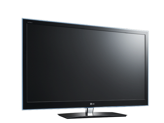 A front view of the LG CINEMA 3D TV model LW6500