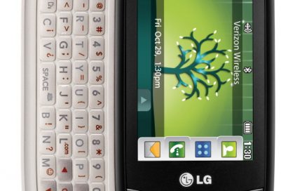 Front view of LG Cosmos Touch with a slide-out full QWERTY keyboard