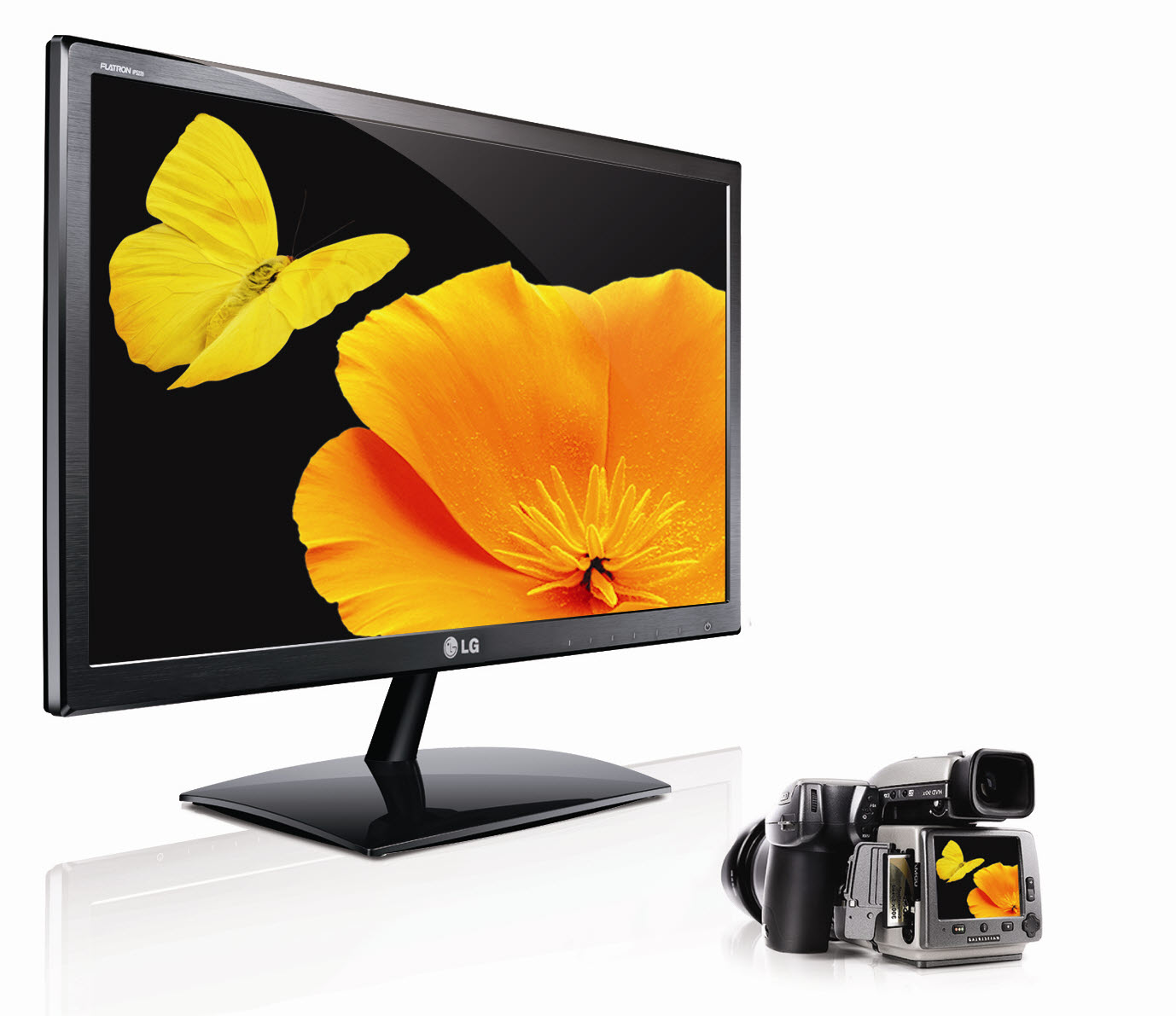 LG IPS monitor IPS5 with a camcorder at its front