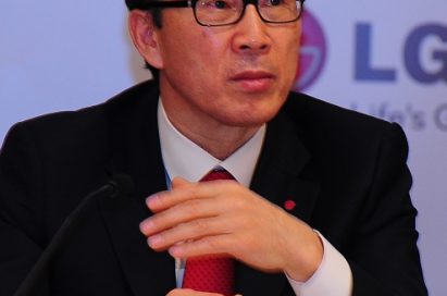 Moon-bum Shin, executive vice president and CEO of the LG Home Appliance Company