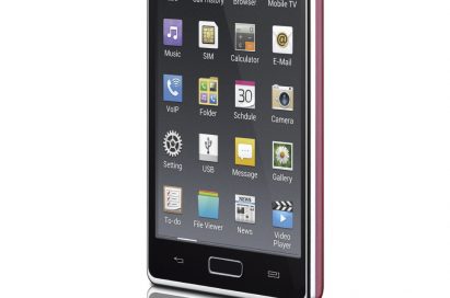 15-degree front view of LG Optimus L7