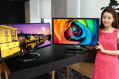 A model presents LG premium IPS monitors, E83 and E93