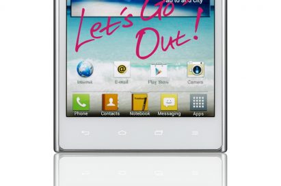 Front view of LG Optimus Vu: