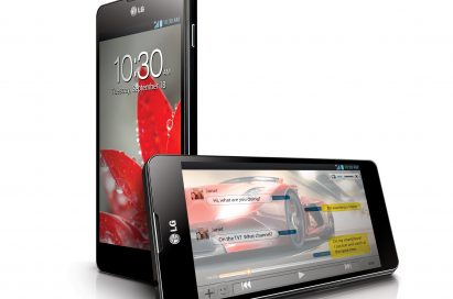 Vertical and horizontal 45-degree views of LG Optimus G