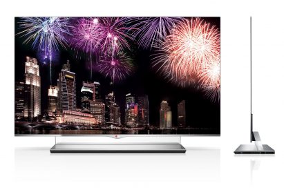 Front and side views of the LG 55-inch class (54.6-inch diagonal) WRGB OLED TV Model 55EM9700