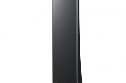 Side view of LG CURVED OLED TV