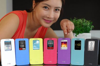 G2s wearing QuickWindowTM cases in seven colors are displayed; white, blue, purple, yellow, pink, mint and black. And a female model is pointing at the purple one.