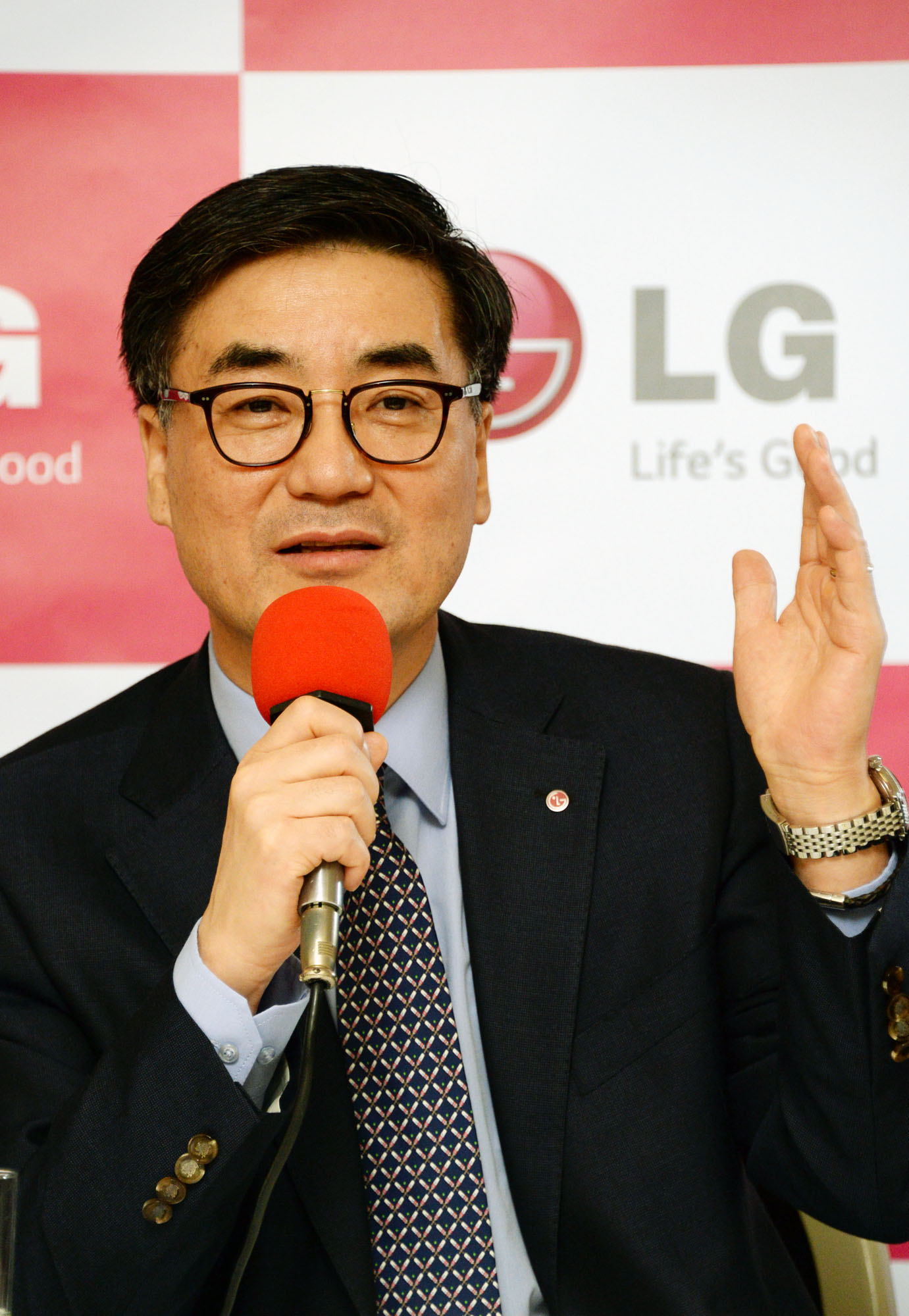 Mr. Kwon Hee-Won, president and CEO of LG Electronics’ Home Entertainment Company, speaking at IFA 2013