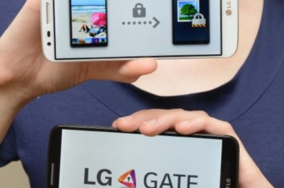 A female model is holding two G2s – each showing the process of LG GATE and its logo.