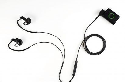 Above view of LG’s Heart Rate Earphones