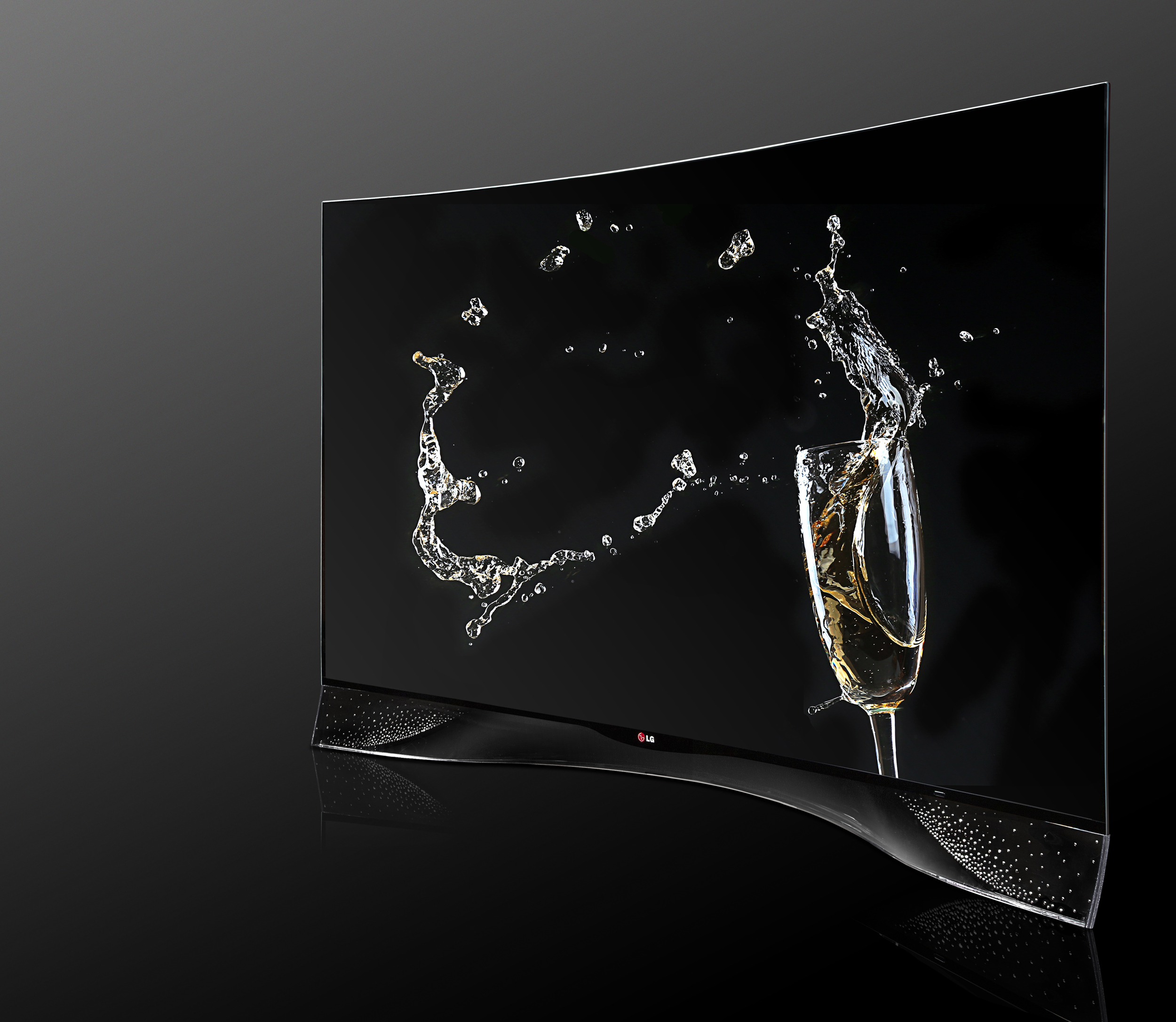 A right-side view of the LG CURVED OLED TV displaying its pixel dimming technology featuring Swarovski Crystal Stand