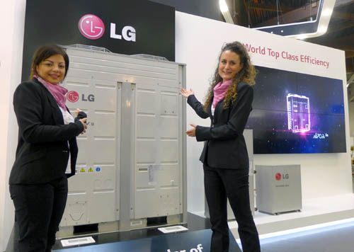 Ladies pointing LG’s latest HVAC product at Chilventa 2014