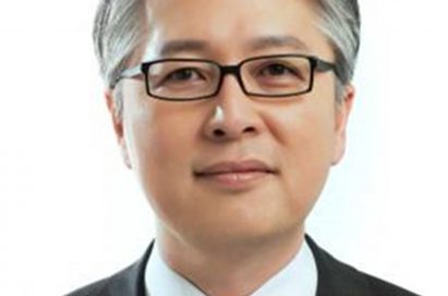 A headshot of Brian Kwon, executive vice president and chief executive officer of the LG Home Entertainment Company.