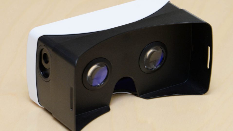 A rear view of the VR headset for G3.