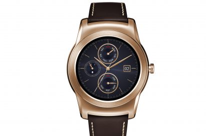 A front view of LG Watch Urbane in gold color.