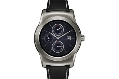 Front view of LG Watch Urbanes in silver color