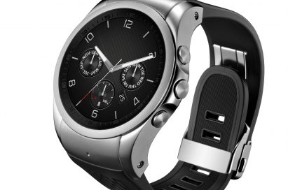 A side view of LG Watch Urbane LTE.