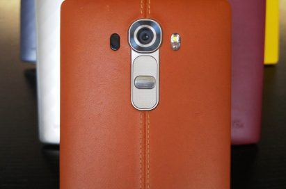 LG G4 handsets wearing three unique material covers in three colors(Metallic Gray, Shiny Gold, Ceramic White) with 3D patterns and handcrafted, genuine full grain leather back cover in six colors(Sky Blue, Black, Beige, Yellow, Red, Brown)