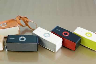 The seven color variations of the LG Music Flow P5