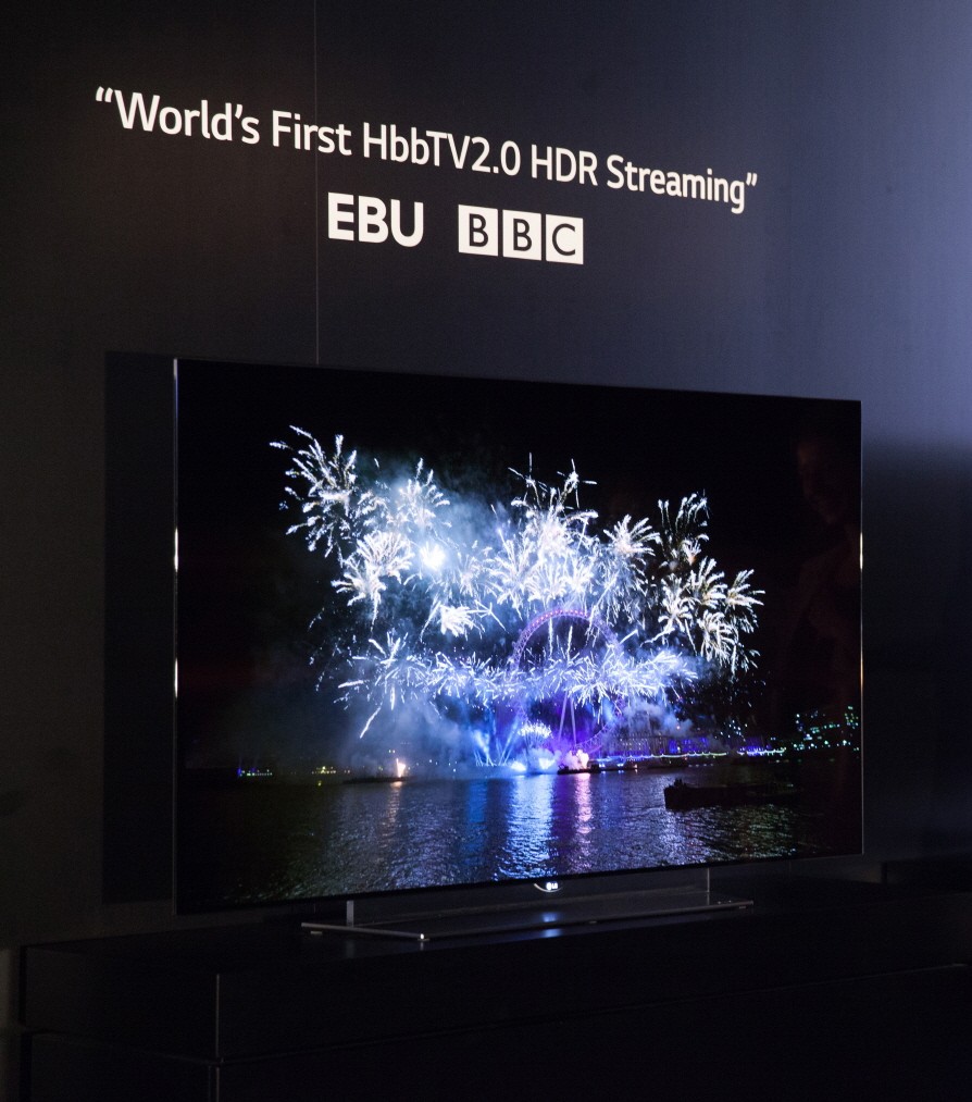 A demonstration of the World’s First HbbTV2.0 HDR Streaming on LG’s 4K OLED TV at IFA 2015.