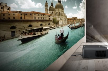 NEW PROJECTOR FROM LG CREATES THEATER-LIKE EXPERIENCE IN EVEN THE SMALLEST ROOMS