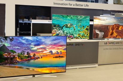 LG displaying its IPS TVs model 86UH9550, 65UH9500 and 65UH8500 at CES 2016