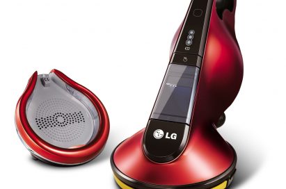 LG CordZero™ bed cleaner