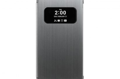 The LG Quick Cover displays the time, date and notifications on the AOD (always-on display)