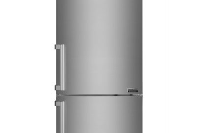 LG Centum System™ bottom-freezer refrigerator