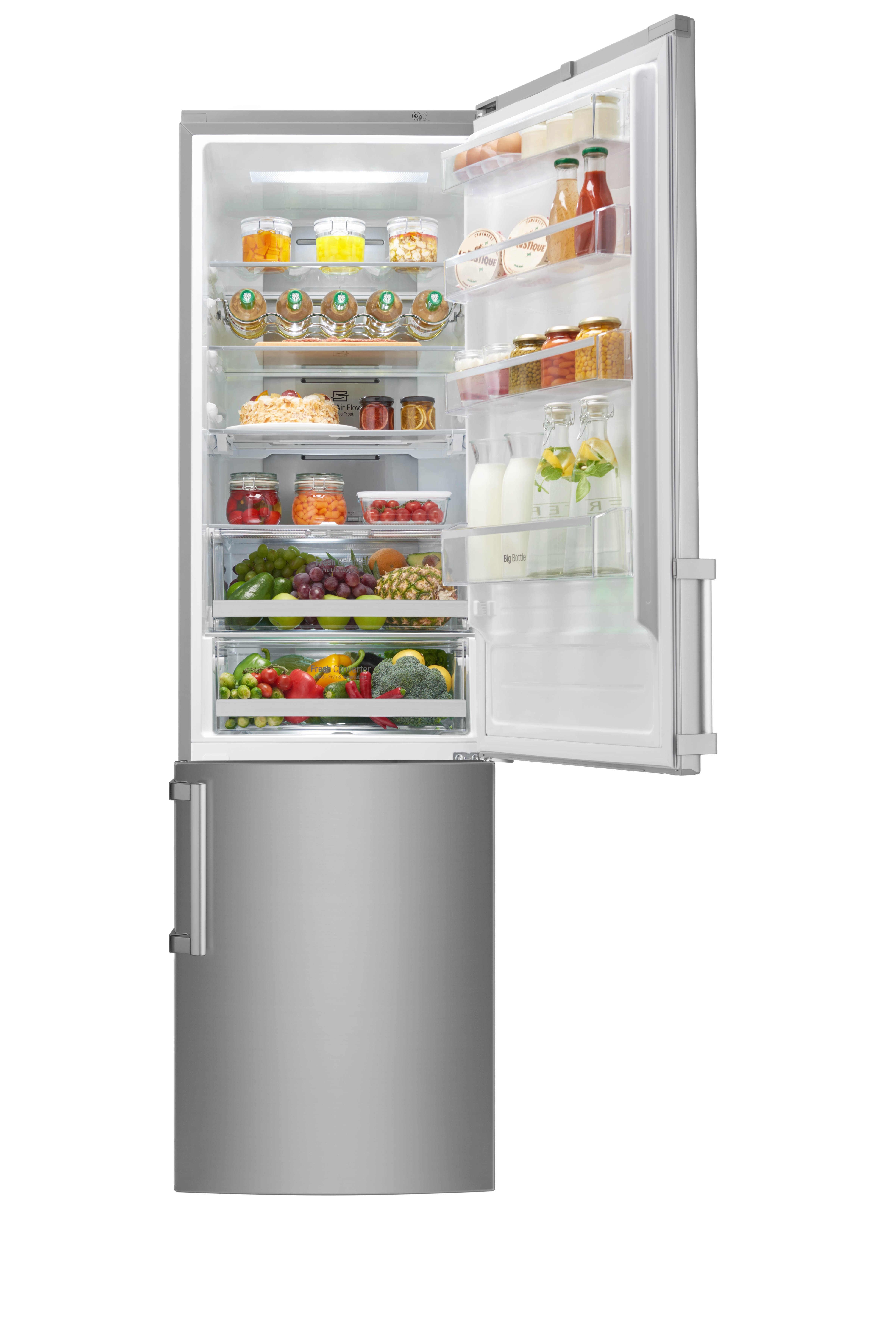 LG Centum System™ bottom-freezer refrigerator with refrigerator door opened. It’s filled up with various foods including beverages, sauces, fruits and vegetables.