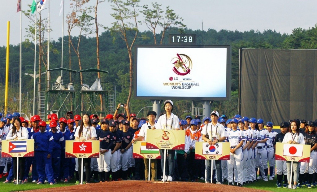 Players from participating nations at the opening ceremony of the WBSC Women’s Baseball World Cup 2016