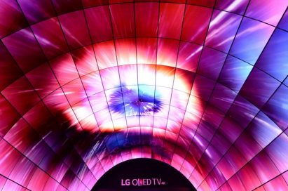 A closer picture of the LG OLED Tunnel displaying an exploding star at IFA 2016