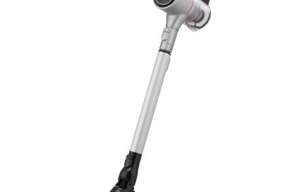 Slight side view of the LG CordZero™ Handstick vacuum cleaner