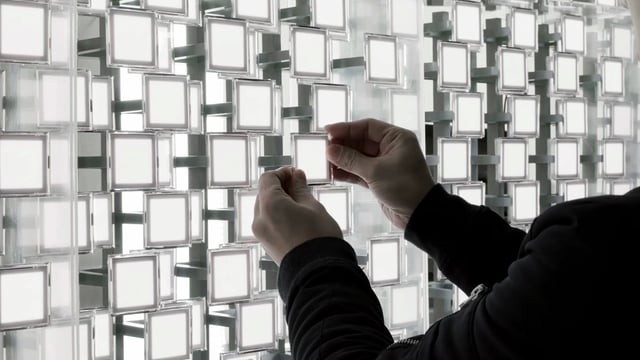 An interview with Tokujin Yoshioka around the aesthetic background of his artwork at LG’s Senses of the Future exhibition, and his use of OLED’s natural lighting in creating awe-inspiring visuals.