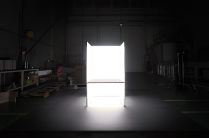 A prototype of the installation work created by Tokujin Yoshioka is tested in dark laboratory.