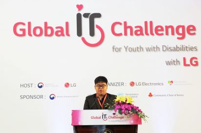 LG HELPING CHALLENGED TEENS DREAM BIGGER DREAMS IN TECH