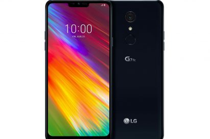 The front and rear view of the LG G7 Fit in New Aurora Black