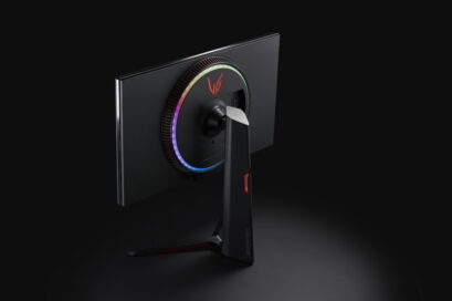 A rear view of LG’s new UltraGear Monitor to showcase its new victory-inspired “wings” emblem displayed on the back