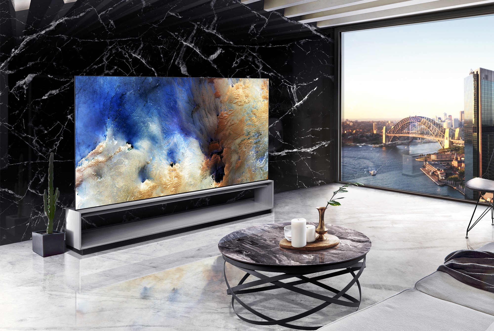 Oled телевизоры 2024. LG Signature OLED. LG 88 OLED 8k. LG Signature 88. Телевизор LG Signature.