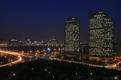 The image of LG Twin Towers at night