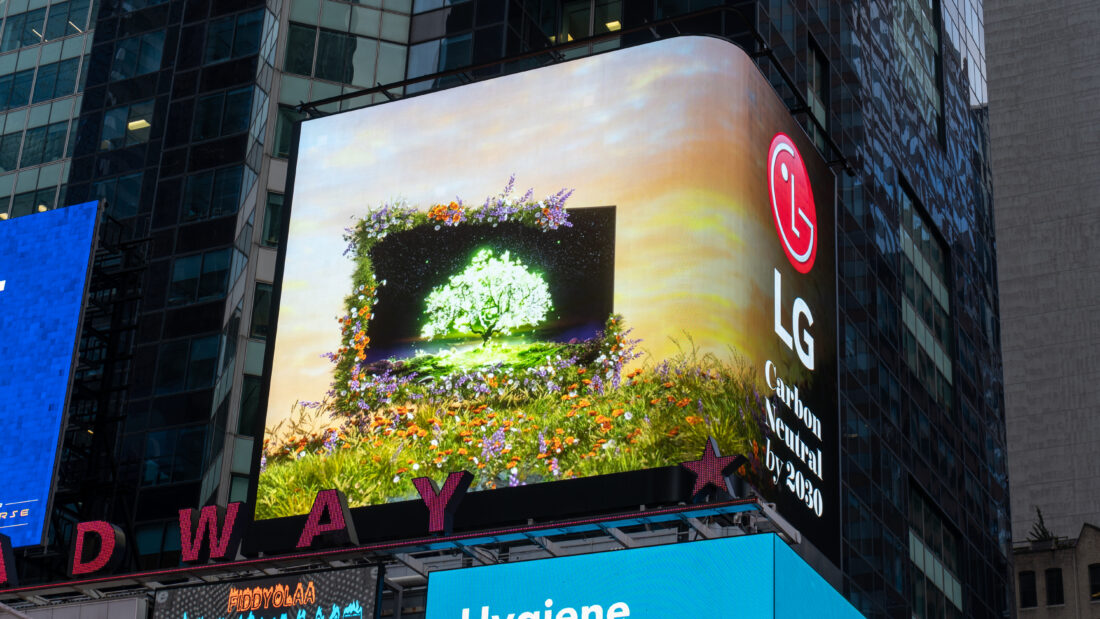 A special video capturing LG's green initiatives will debut on the Times Square billboard in New York City on Earth Day, April 22. To learn more about LG Electronics' ENERGY STAR-certified products and green initiatives, please visit www.LG.com.