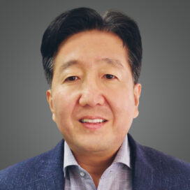 A photo of Cheong Won-suk, CEO of LG Magna e-Powertrain