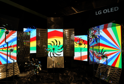 Masters of Colors: BVLGARI’s Exquisite Jewelry and Self-Lit OLED