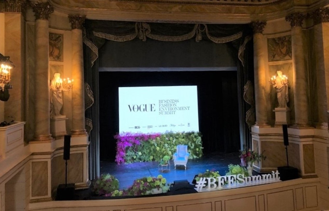 An overall look at this year’s classical BFE Summit stage. 